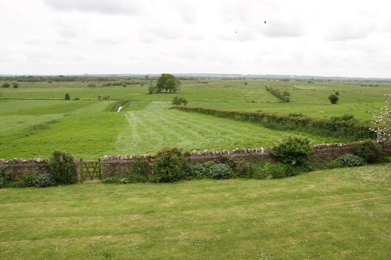 Castle Farm Wedmore Exterior photo